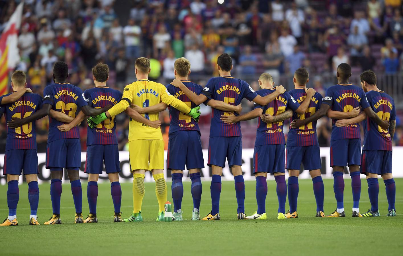 Las mejores imágenes del partido entre el l Barcelona y el Betis, correspondiente a la primera joranda de Liga. 