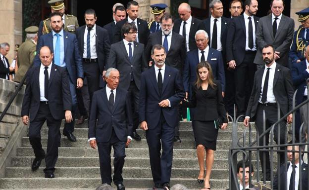 Misa en la Sagrada Familia por las víctimas de los atentados