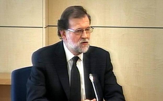 El presidente del Gobierno, Mariano Rajoy, durante su declaración en el juicio de la trama 'Gürtel'.