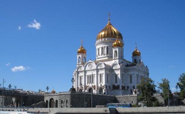 Réplica de la catedral de Cristo Salvador, que se inauguró en el año 2000.