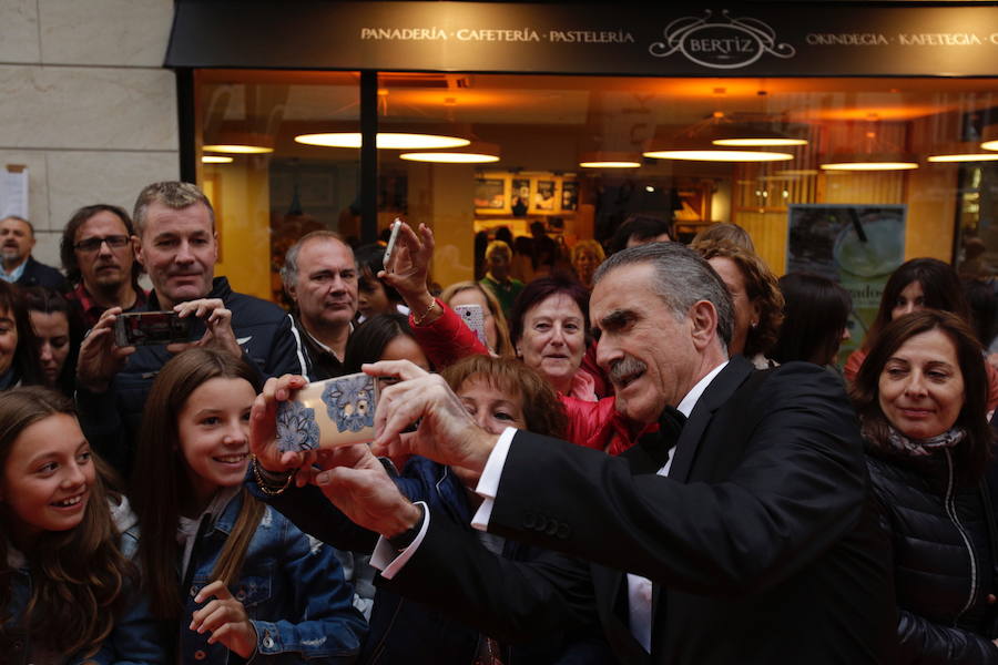 Las fotos de la alfombra naranja de la gala de clausura del FesTVal