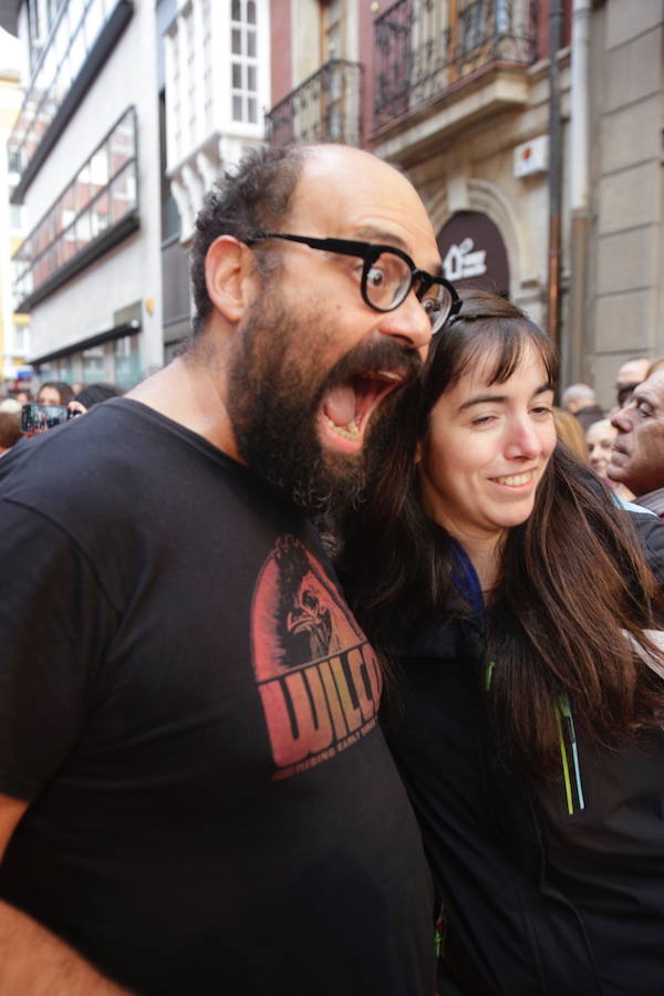 Las fotos de la alfombra naranja de la gala de clausura del FesTVal