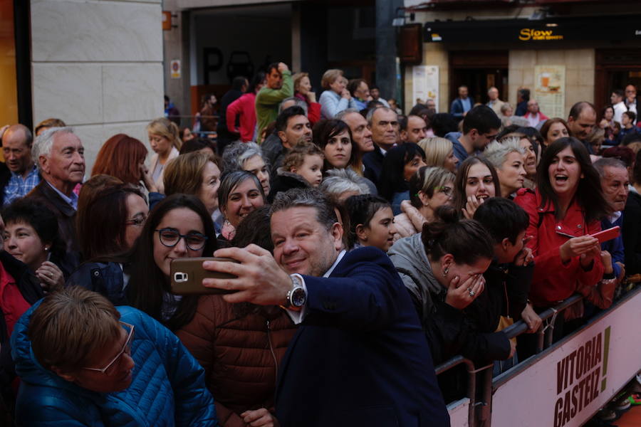 Las fotos de la alfombra naranja de la gala de clausura del FesTVal