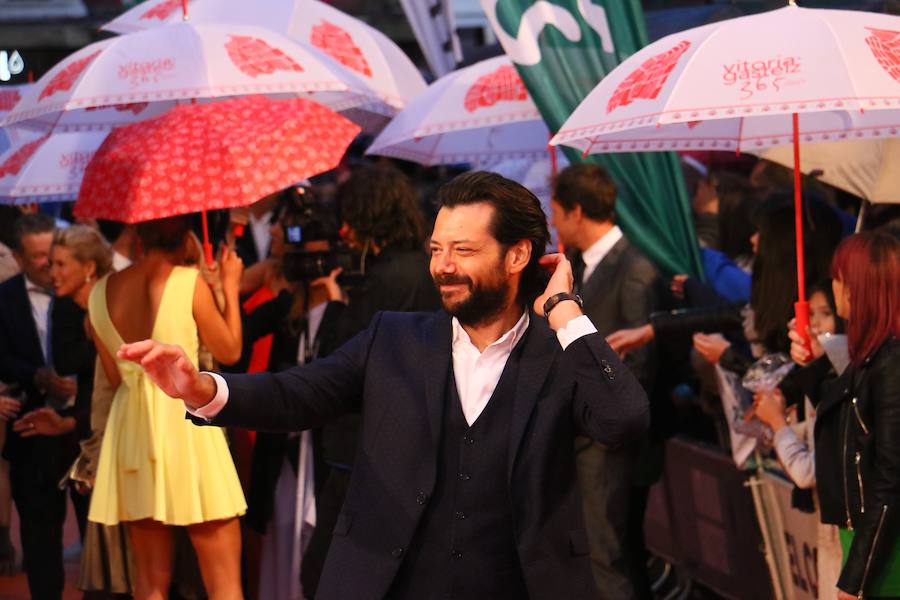 Las fotos de la alfombra naranja de la gala de clausura del FesTVal