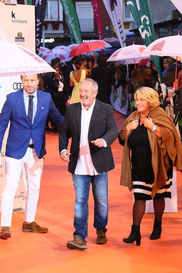 Las fotos de la alfombra naranja de la gala de clausura del FesTVal