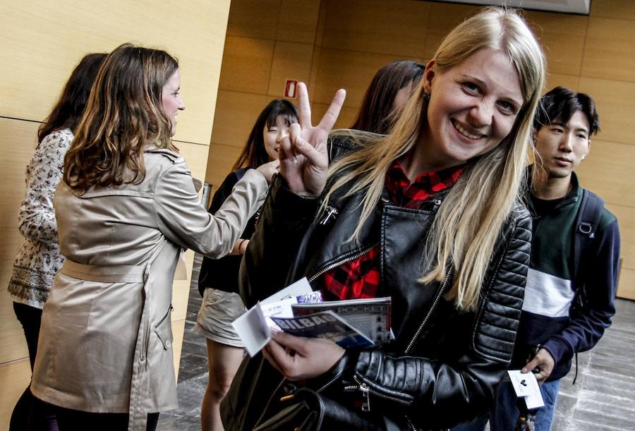 Al acto de bienvenida estaban convocados 500 estudiantes, aunque la asistencia ha rondado los 200