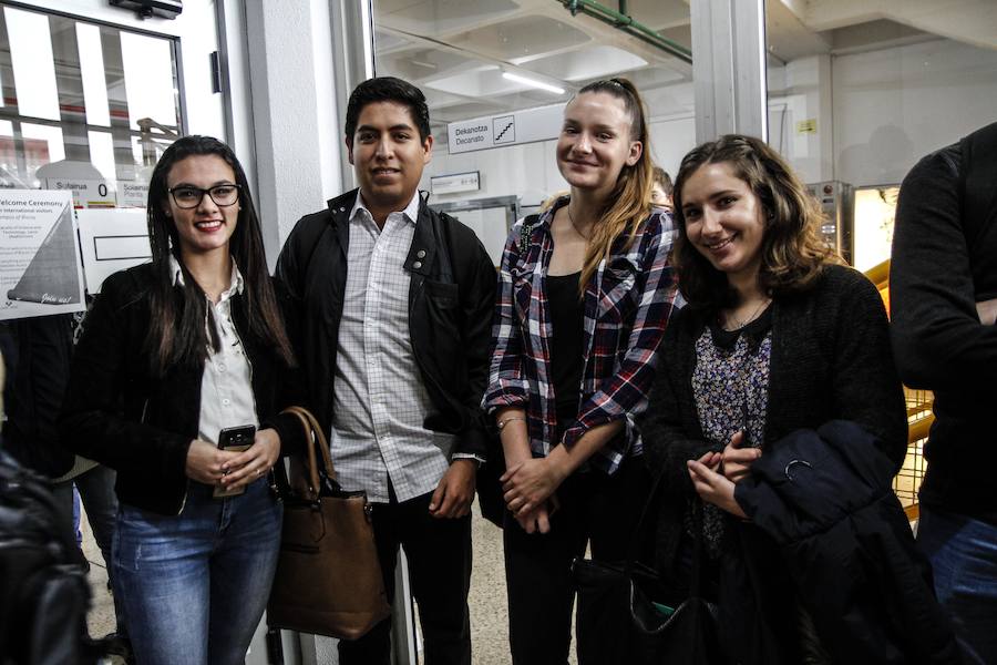 Al acto de bienvenida estaban convocados 500 estudiantes, aunque la asistencia ha rondado los 200