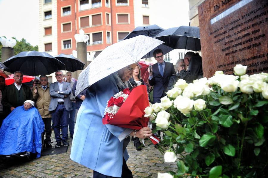 Las instituciones alavesas rinden homenaje a las víctimas del franquismo