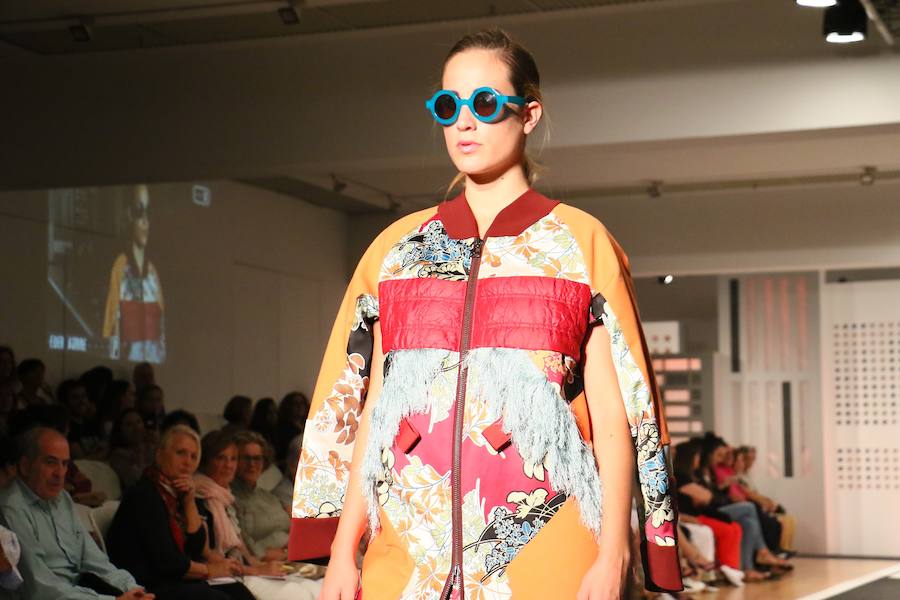 Las alavesas Zuriñe Ramos y Nuna, entre los jóvenes diseñadores que han presentado sus colecciones en la Semana de la Moda de Vitoria