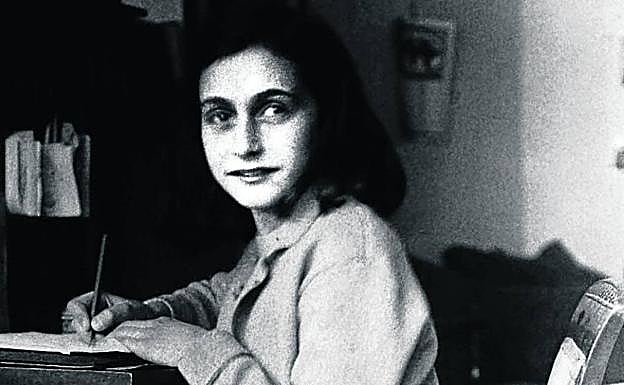 Ana Frank escribió su diario de 1942 a 1944, escondida de los nazis junto a su familia.