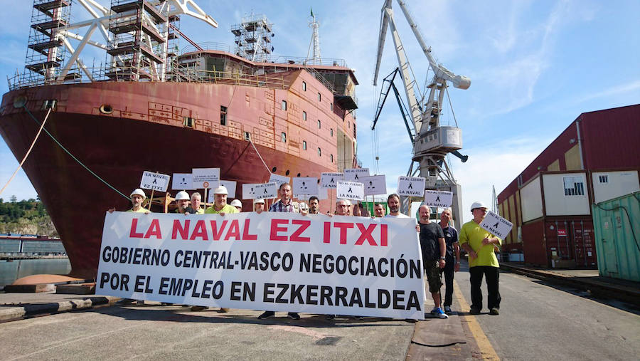 El astillero cierra el acuerdo con los sindicatos para aplicar un ERE de suspensión durante tres meses, en lugar de seis