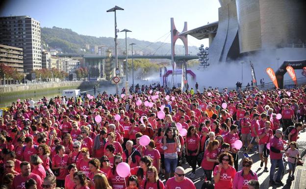 Una marea rosa recorrió este domingo la ciudad.