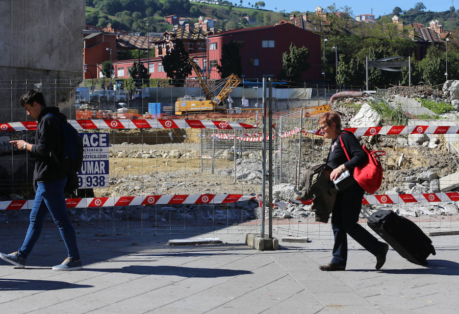 Los trabajos en la estación, de cuatro sótanos, obligarán al Ayuntamiento a eliminar aceras y extremar el celo en el tráfico durante diez meses