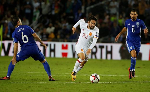 Isco, durante el partido ante Israel. 