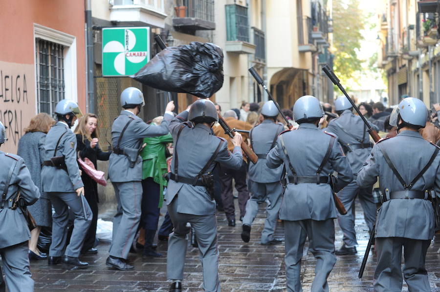 Rodaje de las secuencias más multitudinarias de ‘Vitoria, 3 de marzo’