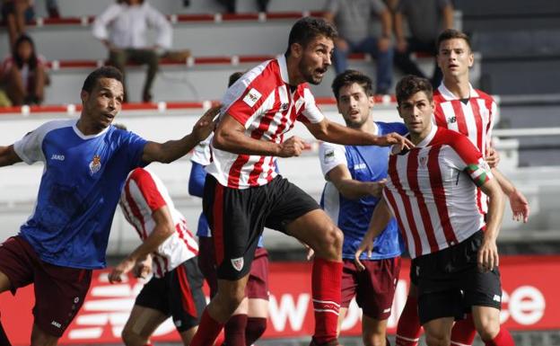 El hat-trick de Asier Benito ha marcado el encuentro. 