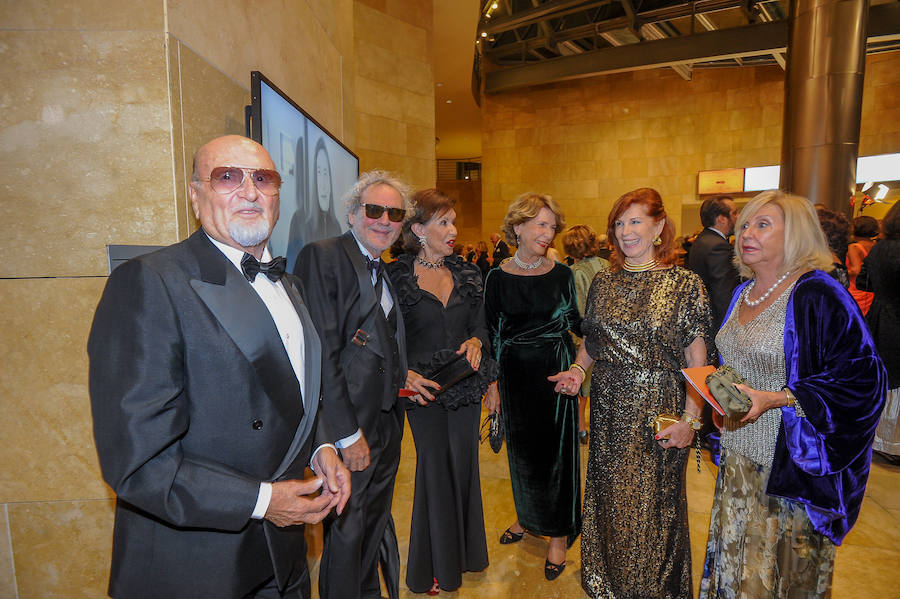 Guillermo Caballero de Luján, Miquel Navarro, Begoña Ciprian, Maribel Ezquerra, Charo Ruiz e Isabel Fica. 