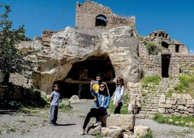 Imagen secundaria 1 - Varas vistas del cambio desarrolado en Hasankeyf. 