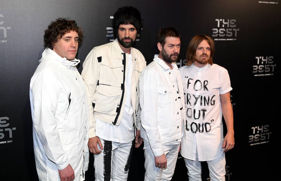 Ian Matthews, Sergio Pizzorno, Tom Meighan y Chris Edwards, integrantes de la banda británica Kasabian