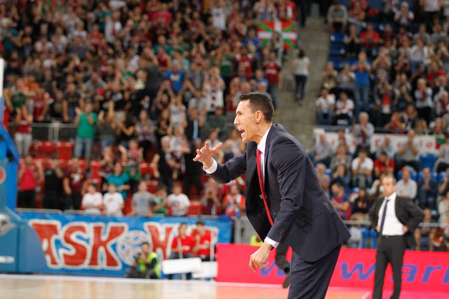 Los últimos pasos de Pablo Prigioni en el Buesa Arena como entrenador del Baskonia