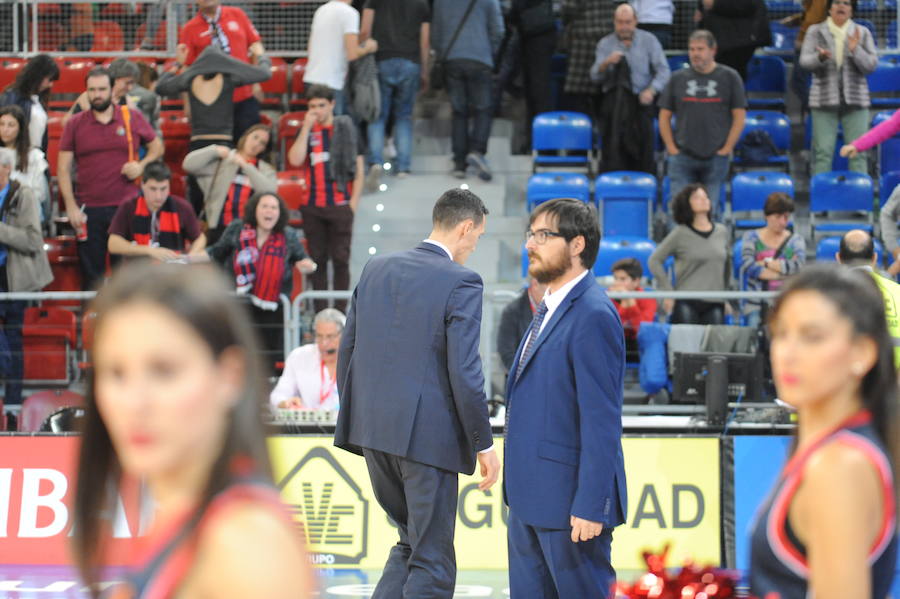 Los últimos pasos de Pablo Prigioni en el Buesa Arena como entrenador del Baskonia