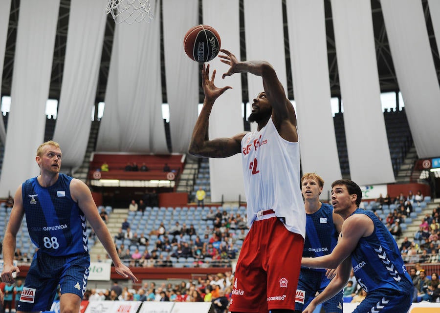 El BIlbao Basket ha cerrado filas para este complicado derbi