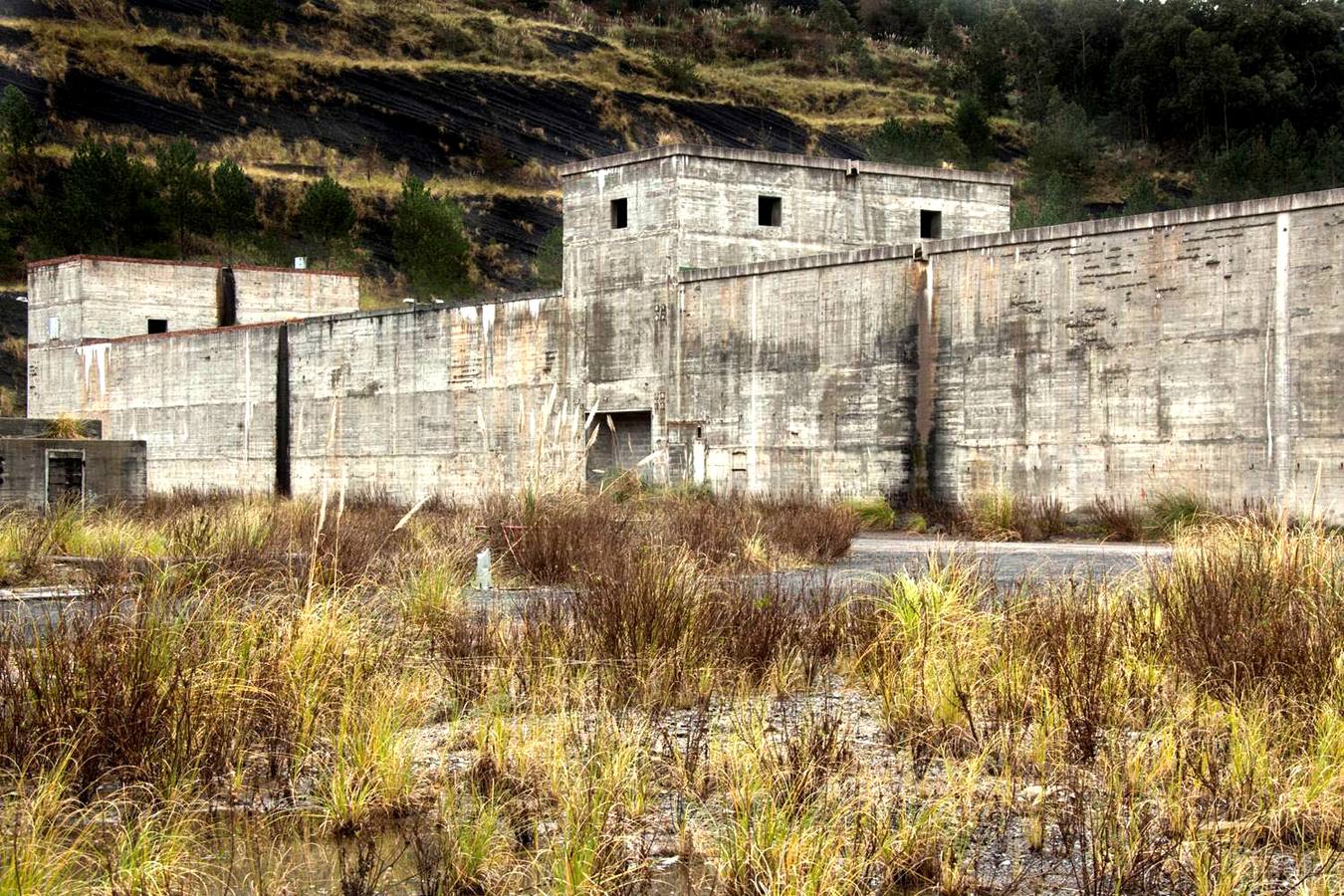 La antigua central nuclear de Lemoiz, en imágenes