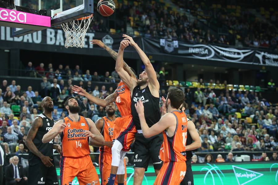 Las mejores imágenes del Bilbao Basket - Valencia Basket