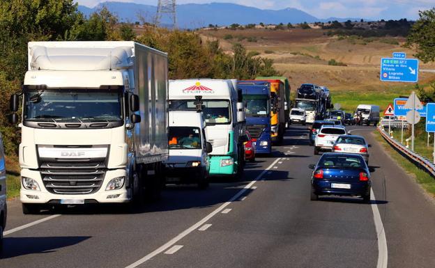 Acuerdan bonificar hasta el 75% el desvío de vehículos pesados de la N-I a la AP-1 entre Miranda y Burgos 