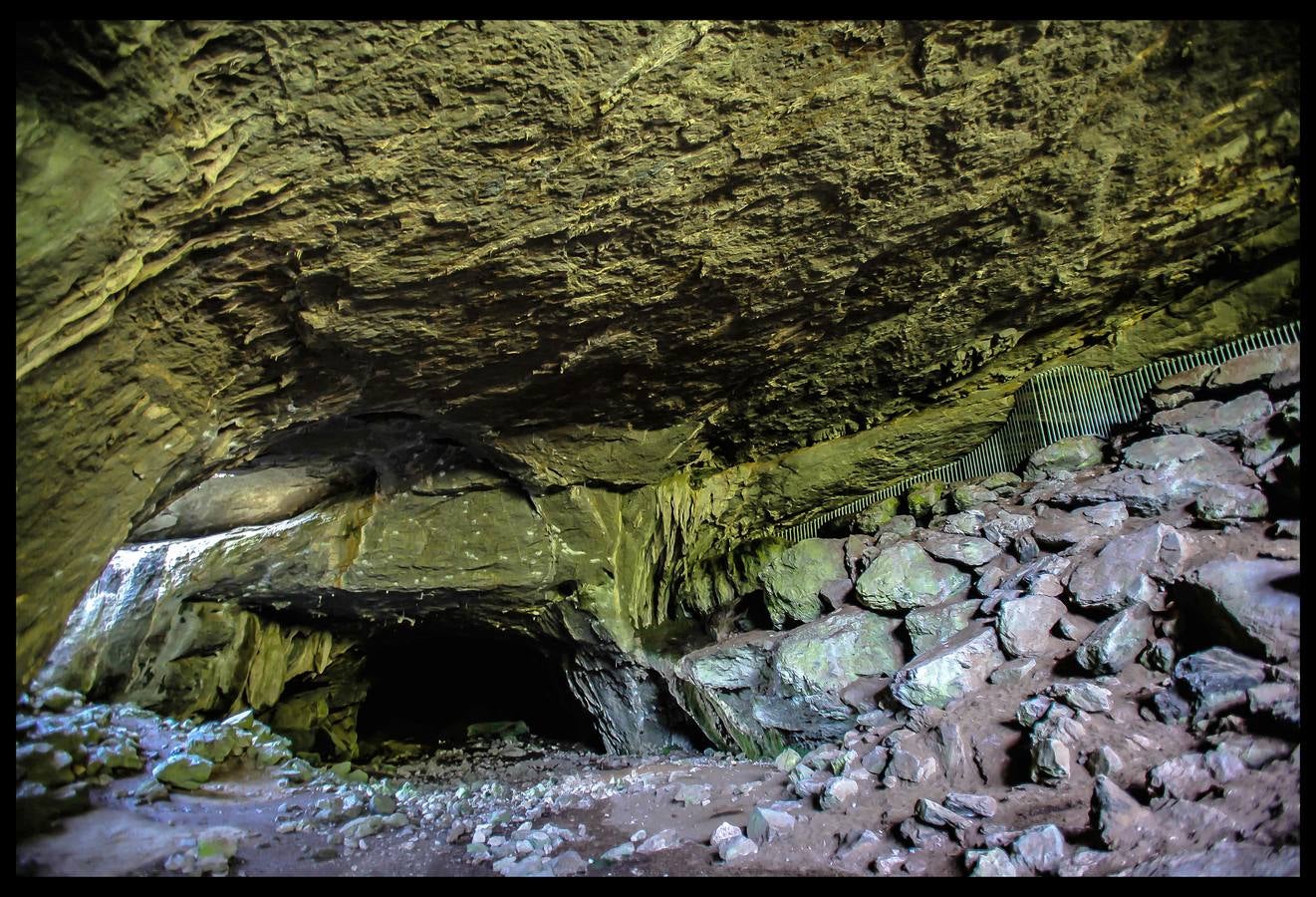 El Gobierno vasco protege las cavernas de Baltzola y Axlor, en Dima, mediante la declaración de Bien de Interés Cultural