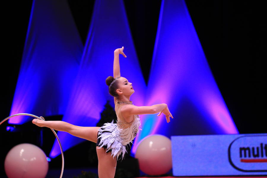 Las mejores imágenes de la gala internacional Euskalgym, celebrada en el Buesa Arena de Vitoria