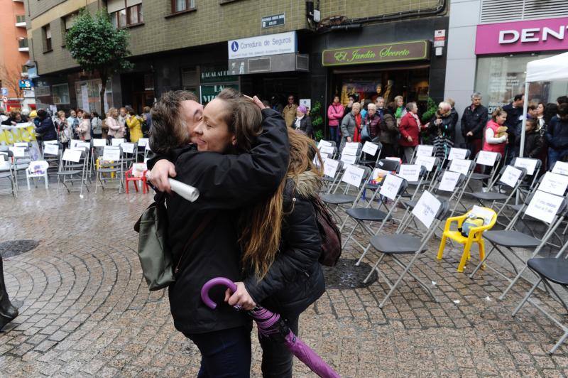 Decenas de personas participan en las concentraciones organizadas en Biizkaia contra las agresiones machistas