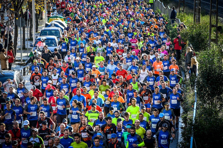 Hoy se ha celebrado la carrera, organizada por el Club Atletismo Santurtzi, IMD de Santurtzi y Ayuntamiento de Bilbao, que celebra su vigésimo novena edición 