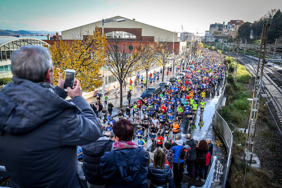 Hoy se ha celebrado la carrera, organizada por el Club Atletismo Santurtzi, IMD de Santurtzi y Ayuntamiento de Bilbao, que celebra su vigésimo novena edición 