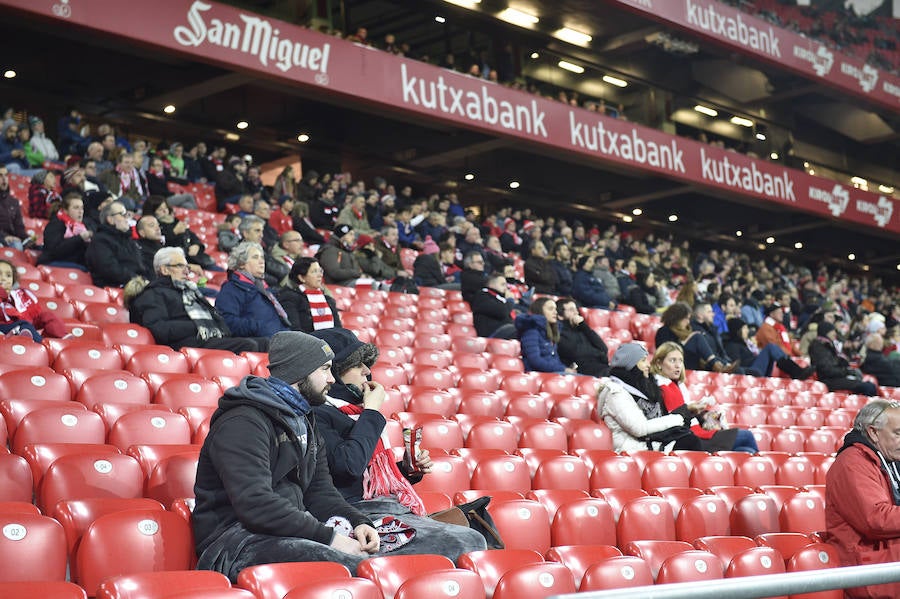 La entrada del Athletic - Formentera ha sido la peor de la historia del nuevo estadio con tan solo 14.294 asistentes que sufrieron con la eliminación de los rojiblandos de la Copa