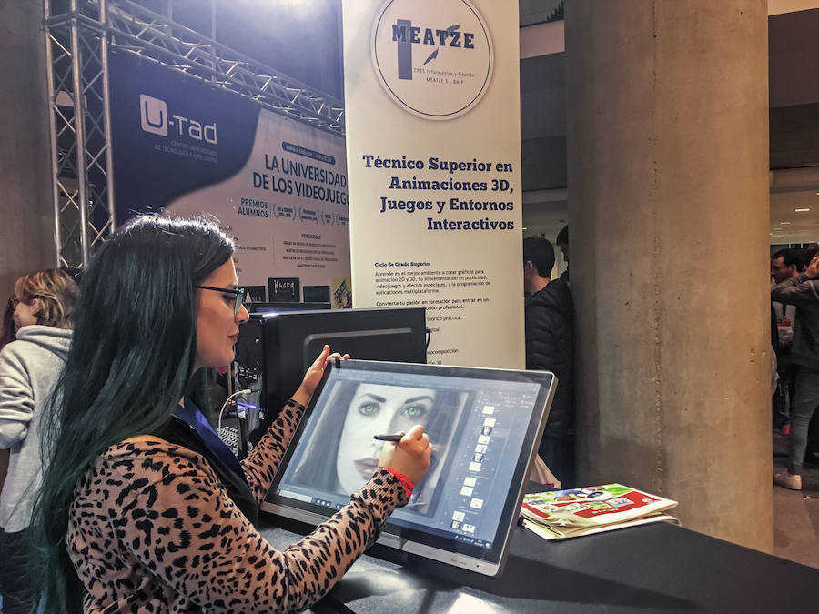 El festival de videojuegos Fun and Serious congrega a miles de jóvenes en el Euskalduna