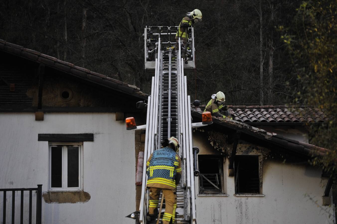 Fotos: Incendio en el centro de menores de Amorebieta