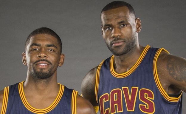 Kyrie Irving y LeBron James