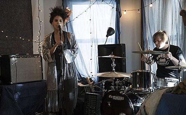Zazie Beetz es una de las actrices de 'Easy' (Netflix, 2016).