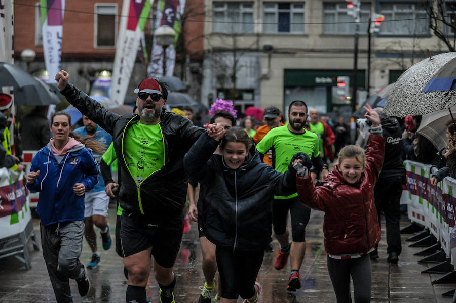 Cerca de 2.500 participantes han querido decir adiós al 2017 a la carrera