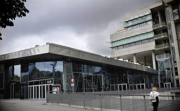 El comité de empresa presenta una nueva denuncia por «sustitución ilegal» de huelguistas en el Palacio Euskalduna 