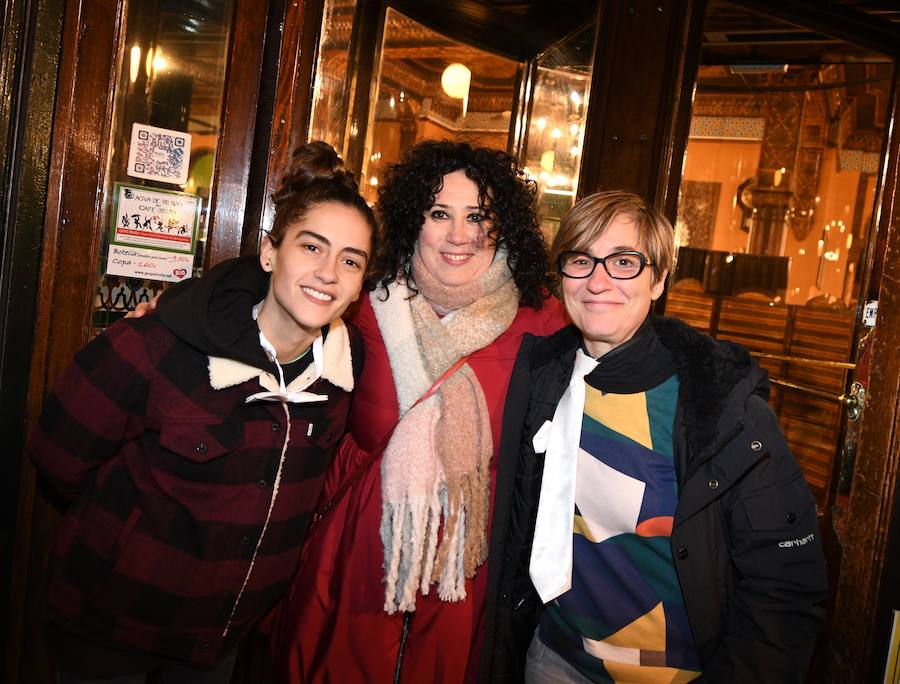 Lorea Argarate, Goizalde Landabaso y Ane Zabala.
