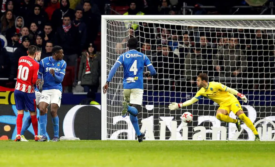 El Atlético vence al Lleida en Copa del Rey por 3-0. Carrasco, Gameiro y Vitolo, que debutó en el Wanda Metropolitano, fueron los autores de los goles. 