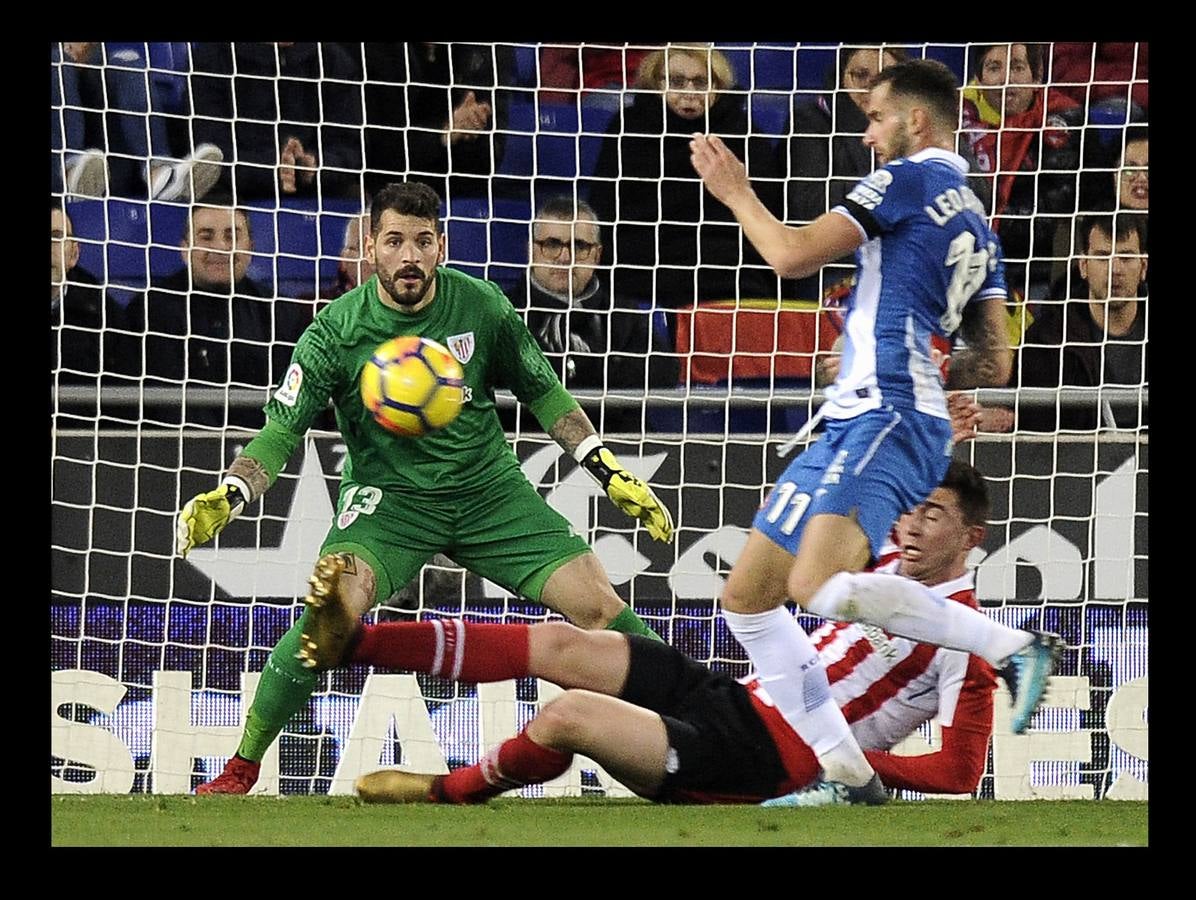 El  Athletic sigue asentándose y suma un punto ante el Espanyol  en un partido movido y con poco fútbol