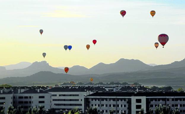 Óscar Ayala cumple su promesa y recupera para Haro el Nacional de globos  aerostáticos | El Correo