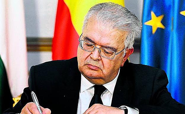 El presidente del TC, Juan José González Rivas.