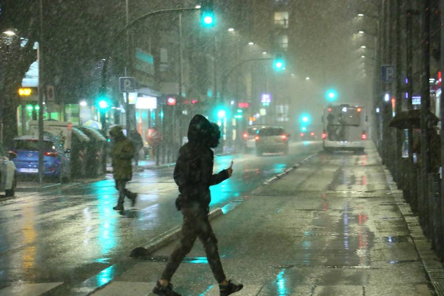 La nieve vuelve este martes a las carreteras alaveses 