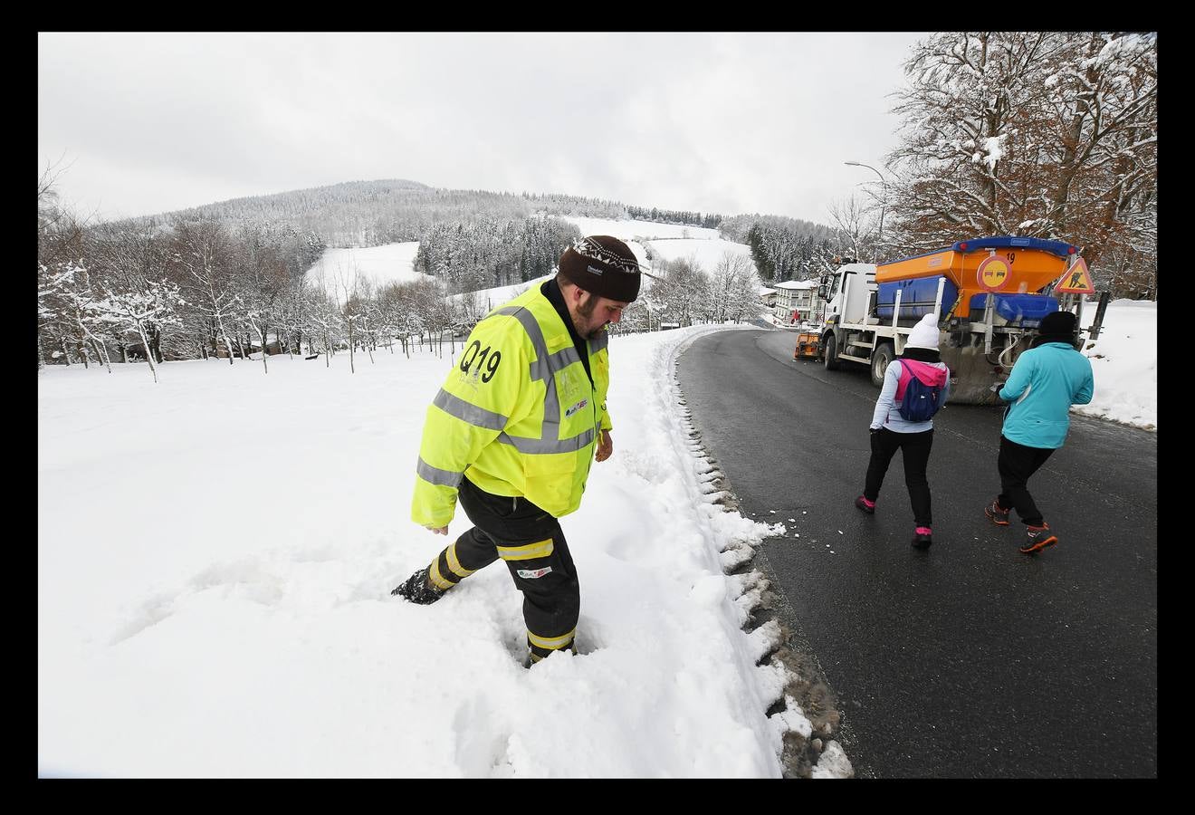 Fotos: frío y nieve en Euskadi