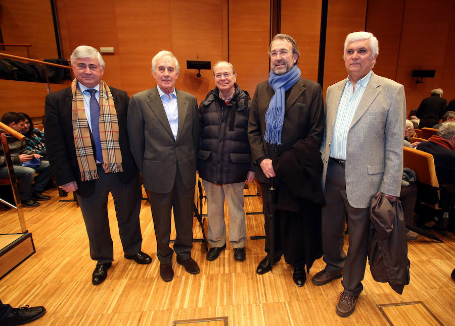 Alfonso Martínez Cearra, José Antonio Garrido, Ibon Areso, Pablo Otaola y Tito Acebes.