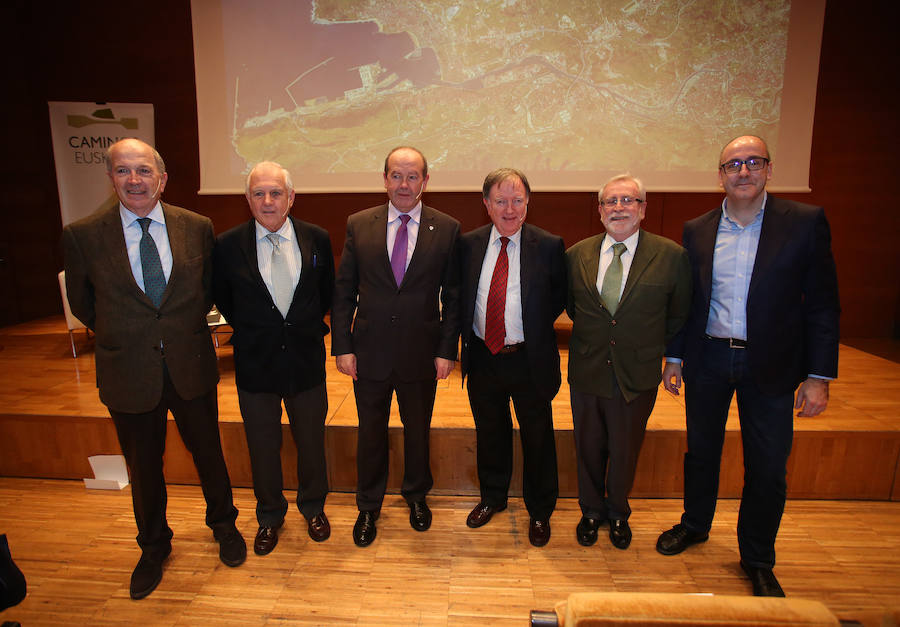 Daniel Fernández, Alberto Galdós, Ricardo Barkala, Fernando Morcillo, Manuel Fernández y José Tesán. 